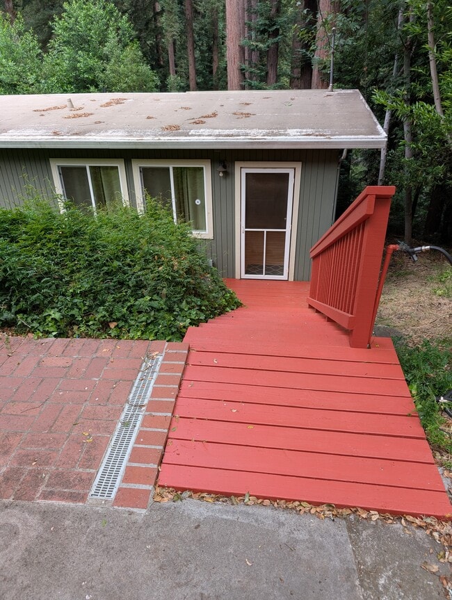 property at 973 Sharon Ln