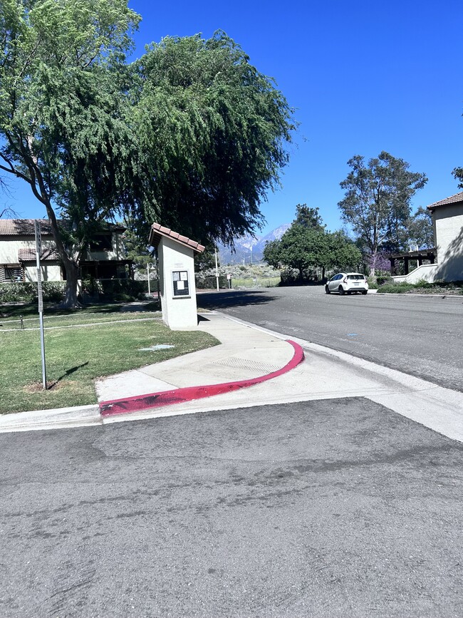 781 Danville Dr in Claremont, CA - Building Photo - Building Photo