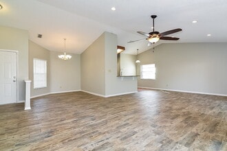 16208 Doublebrook Pl in Tampa, FL - Foto de edificio - Building Photo