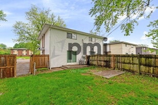 3027 Rotunda Ct S in Columbus, OH - Building Photo