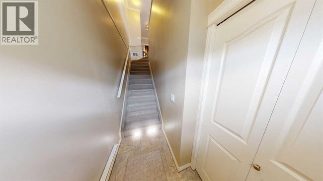 8640-8103 103 Ave in Grande Prairie, AB - Building Photo - Building Photo