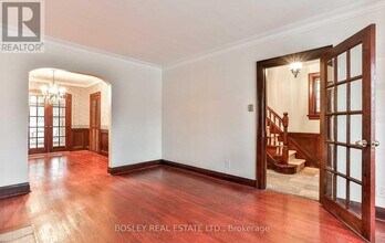 15 Rolph Rd in Toronto, ON - Building Photo - Building Photo