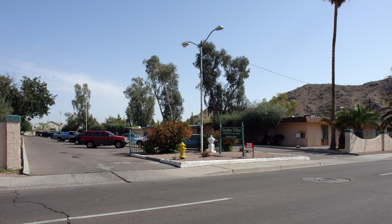 Garden Villas in Phoenix, AZ - Foto de edificio