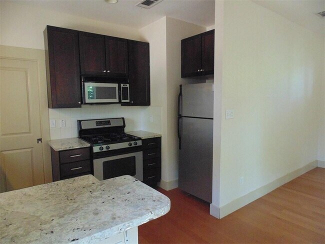 property at 4406 Bennett Ave