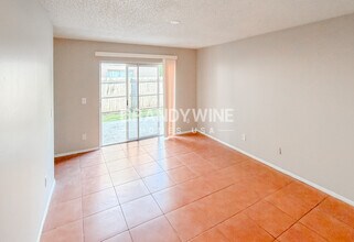 7821 Farnsworth Ct in Orlando, FL - Building Photo - Building Photo