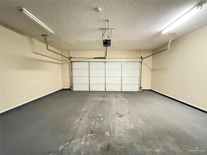 4120 N 12th St in McAllen, TX - Building Photo - Building Photo
