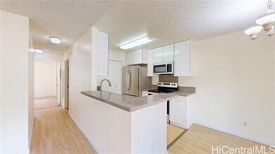 94-824-824 Lumiauau St in Waipahu, HI - Building Photo - Building Photo