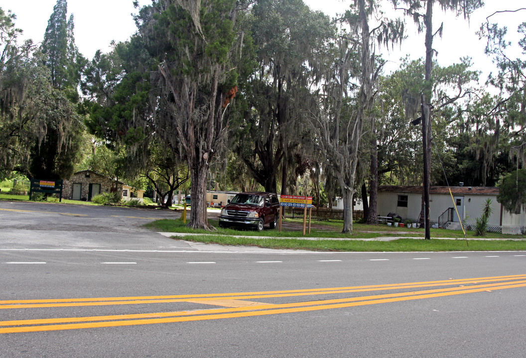 4101 Us Highway 92 W in Plant City, FL - Foto de edificio