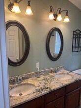 6 Ireland Way in Greenland, NH - Building Photo - Building Photo