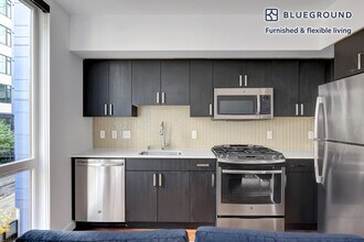 400 Boren Ave N in Seattle, WA - Building Photo - Building Photo