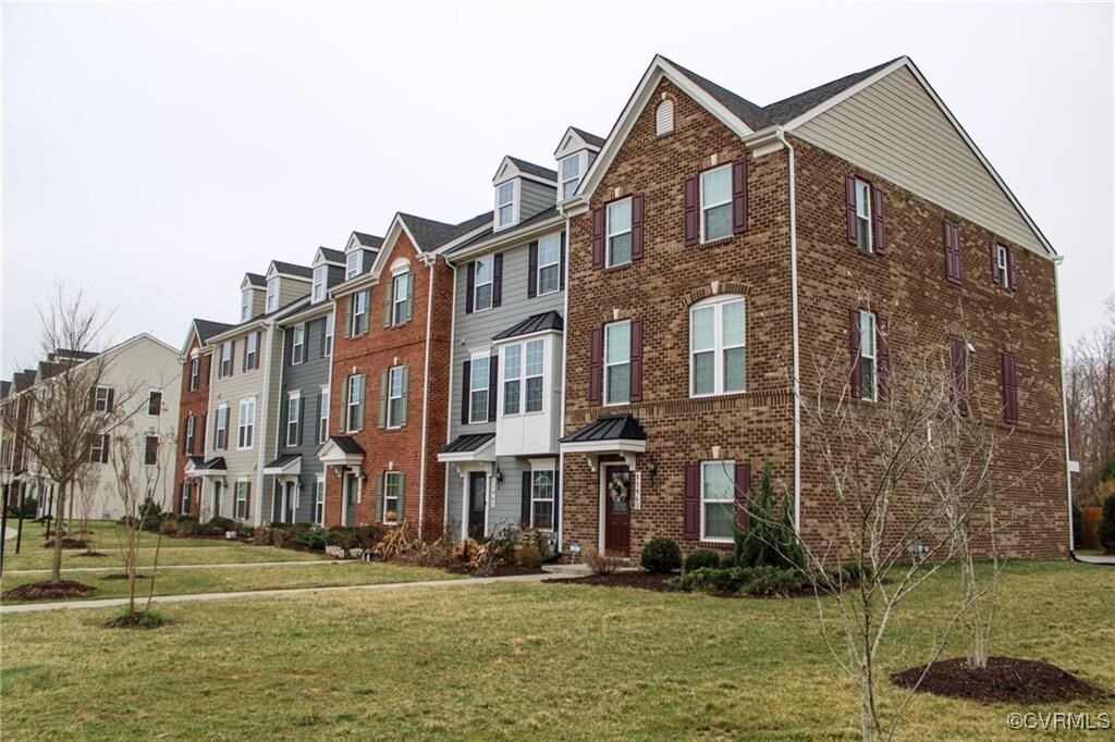 11963 Shire Vw Wy in Henrico, VA - Building Photo