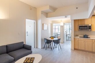 FOUND Study Chelsea- Student/Intern in New York, NY - Building Photo - Building Photo