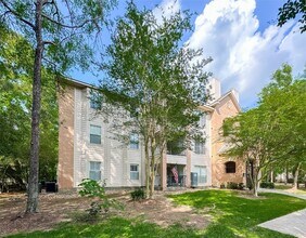 8051 Bay Branch Dr, Unit 131 in The Woodlands, TX - Building Photo - Building Photo