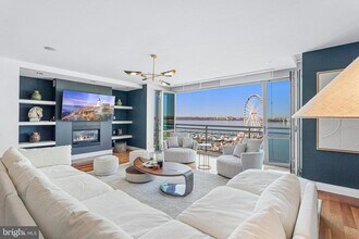 147 Waterfront St in Oxon Hill, MD - Building Photo - Building Photo