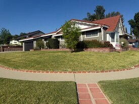 11130 Canby Ave in Porter Ranch, CA - Building Photo