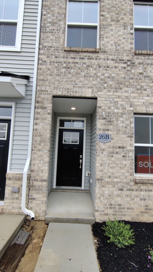 26 E Front St in Bridgeport, PA - Building Photo - Building Photo