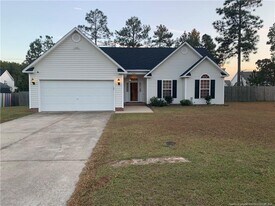 1549 Clan Campbell Dr in Raeford, NC - Building Photo
