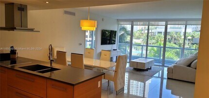 495 Brickell Ave, Unit 420 in Miami, FL - Building Photo - Building Photo
