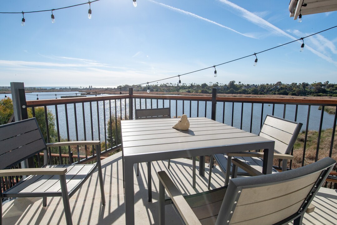 2363 Jefferson St in Carlsbad, CA - Building Photo