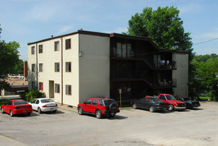 146 S Neconi Ave Apartments