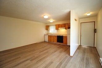 3736 SW 10th Ave in Portland, OR - Building Photo - Building Photo