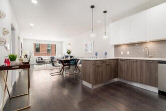 6122 Hudson Ave in West New York, NJ - Building Photo - Building Photo