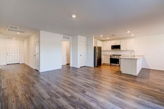 6920 Bowen Blvd in Prescott Valley, AZ - Building Photo - Building Photo