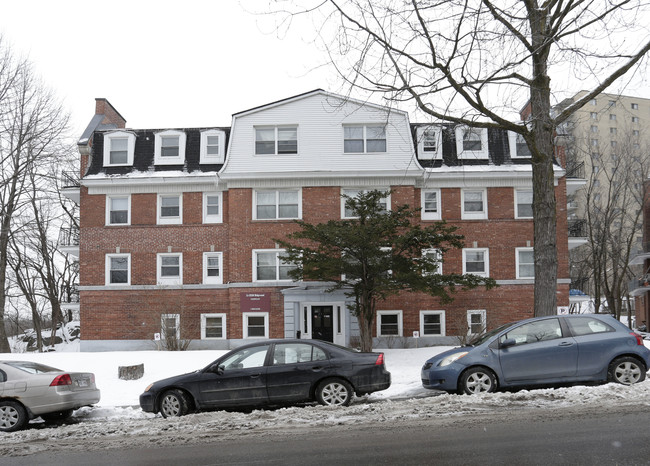 3250 Ridgewood in Montréal, QC - Building Photo - Building Photo