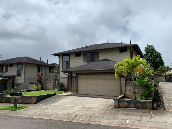 95-1010-1010 Puuanu St in Mililani, HI - Building Photo