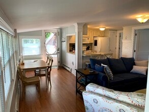 8 Pine Tree Ave in Saco, ME - Building Photo - Building Photo