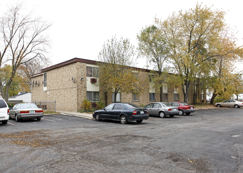 1480 Parkwood Ave in Ypsilanti, MI - Building Photo