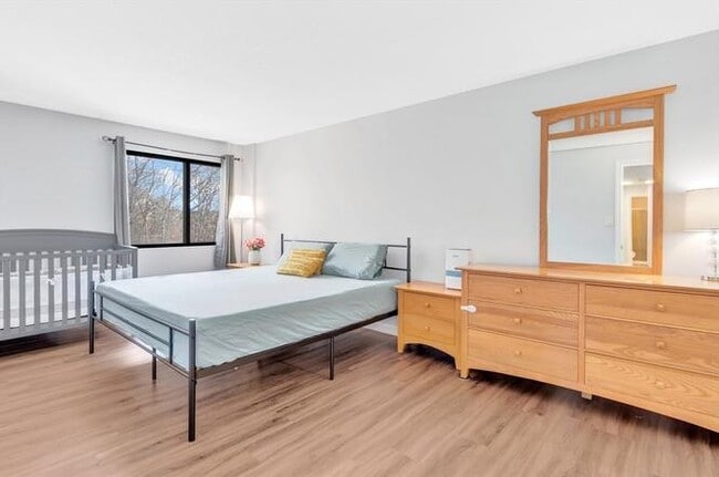 500 Salem St, Unit 604 in Medford, MA - Foto de edificio - Building Photo