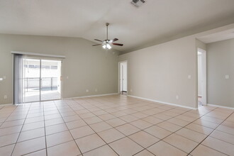 8669 Wellington Loop in Kissimmee, FL - Building Photo - Building Photo