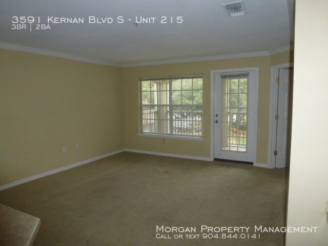 3591 Kernan Blvd S-Unit -Unit 215 in Jacksonville, FL - Building Photo - Building Photo