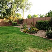 2519 E Montecito Ave in Phoenix, AZ - Foto de edificio - Building Photo