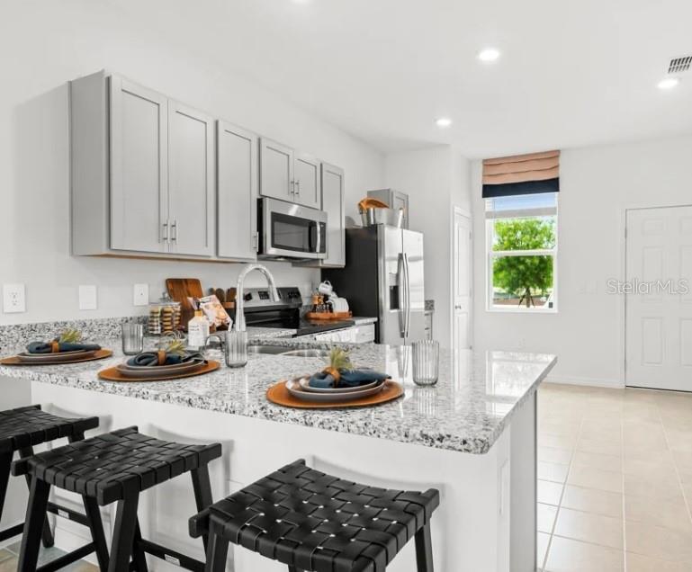 3014 Skyline Lp in Kissimmee, FL - Building Photo