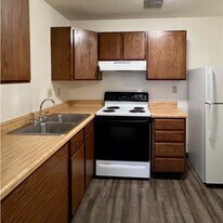 Heights Manor Apartments in East Liverpool, OH - Building Photo