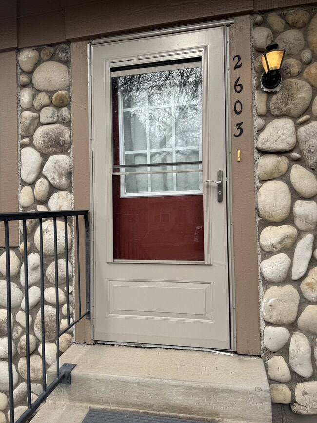 2603 E Nichols Cir in Centennial, CO - Building Photo - Building Photo