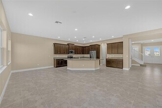 5164 Liberty Ln in Westlake, FL - Foto de edificio - Building Photo