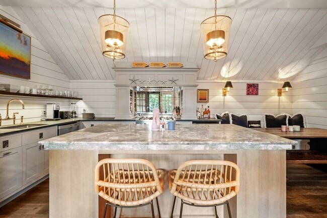 property at 7 Independent Way