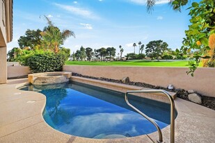 75715 W Heritage in Palm Desert, CA - Building Photo