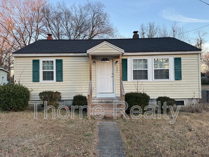 206 Wheeler St in Roanoke Rapids, NC - Building Photo