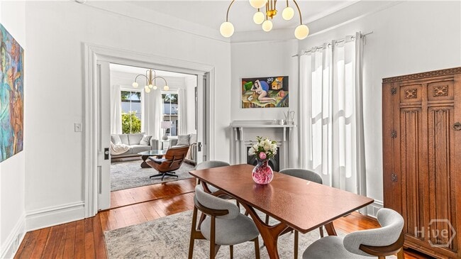 property at 319 E Anderson St