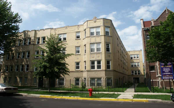 1256-1258 W Winona St in Chicago, IL - Foto de edificio