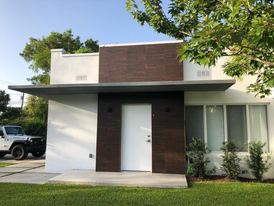 9634 NW 2nd Ave in Miami Shores, FL - Foto de edificio