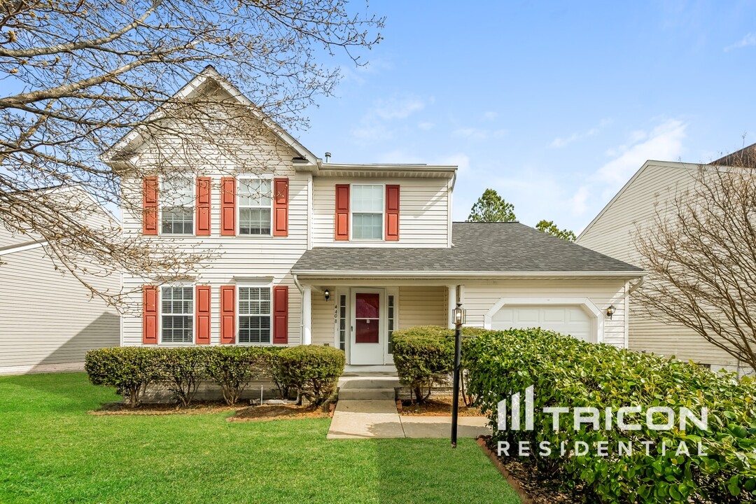 4408 Argyle Ave in Waldorf, MD - Foto de edificio