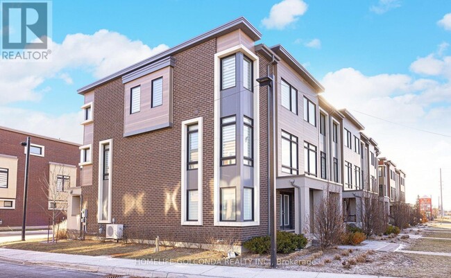 property at 206 Moneypenny Pl