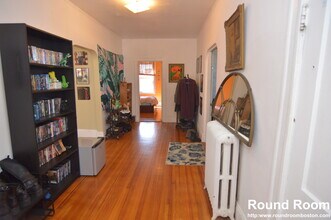 3 Melton Rd, Unit 3 in Boston, MA - Building Photo - Building Photo