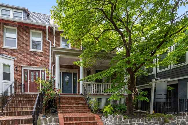 1326 Otis Pl NW in Washington, DC - Building Photo - Building Photo