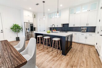 1206 Hamblen St in Houston, TX - Building Photo - Building Photo